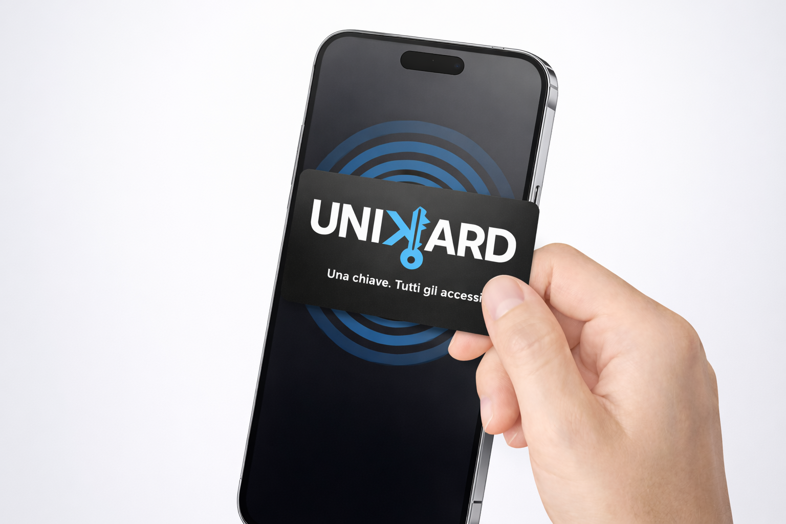 UniKard card digitale visualizzata su iPhone